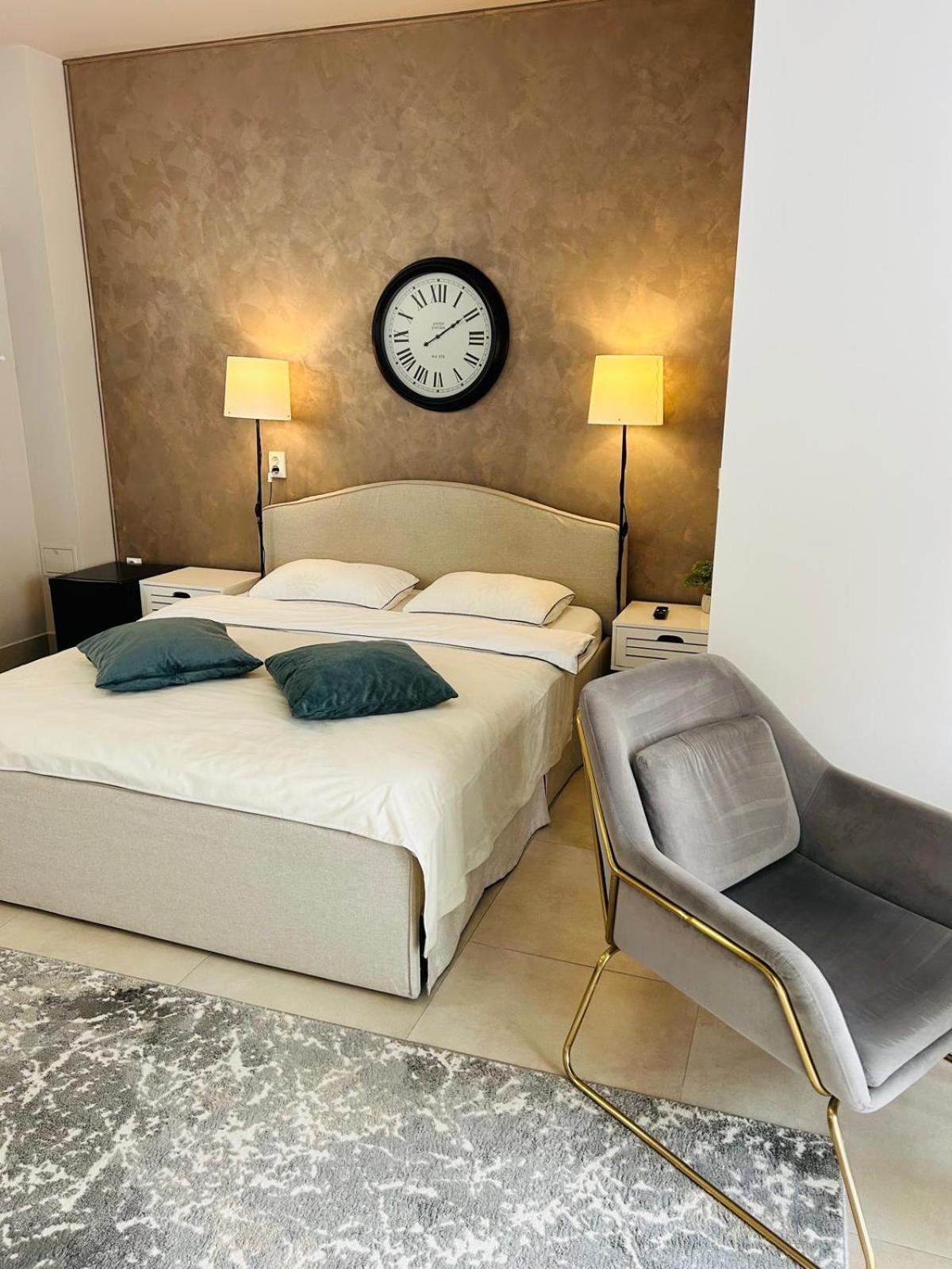 Hotel New House Sibiu Esterno foto